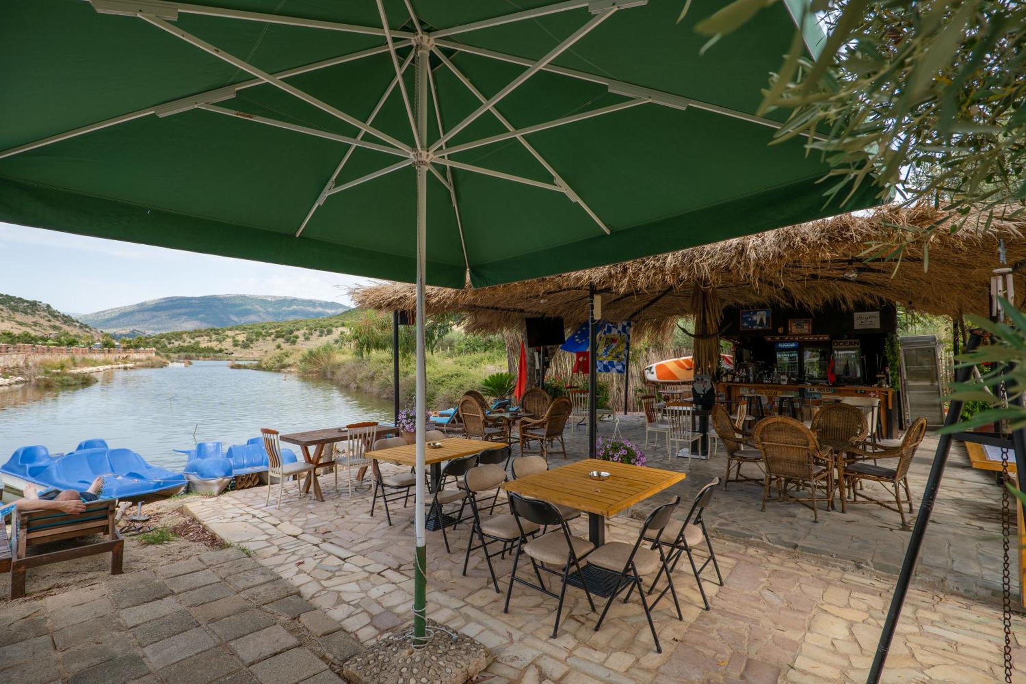 Garden Villa Lake Side & Glamping Ksamil Exterior foto