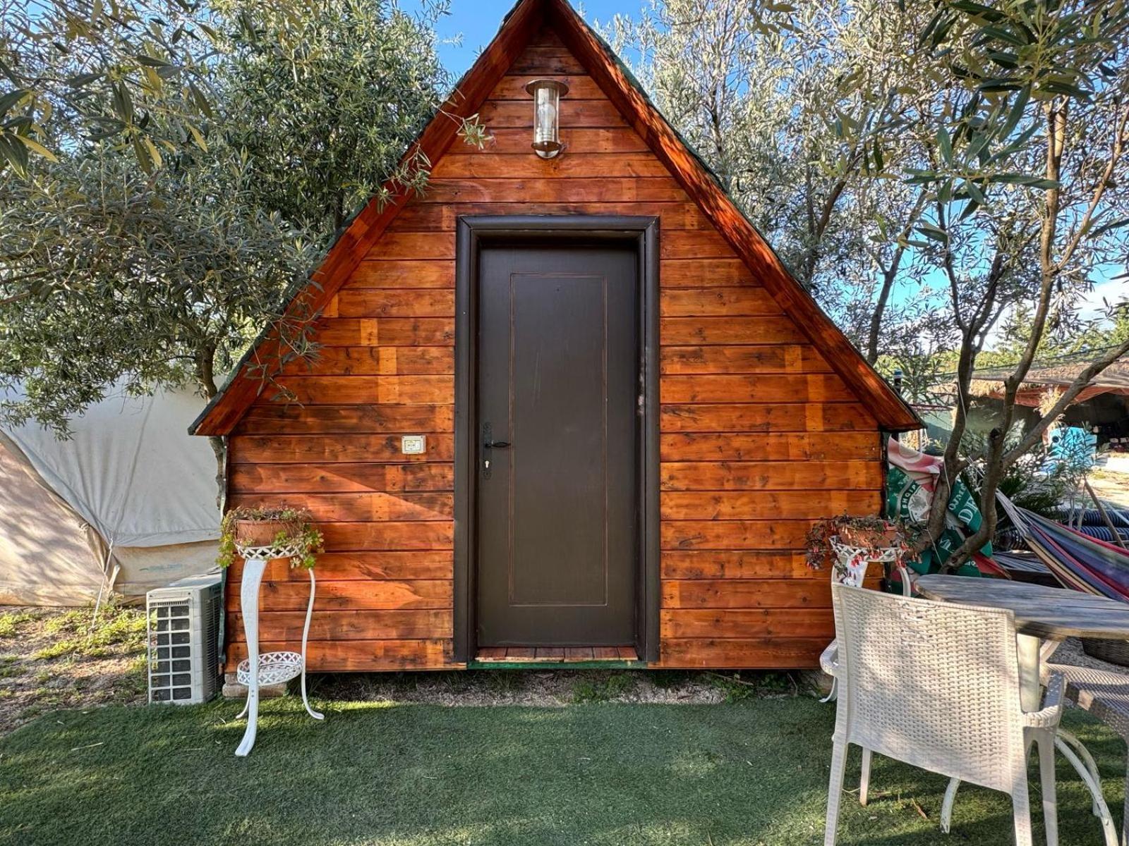 Garden Villa Lake Side & Glamping Ksamil Exterior foto